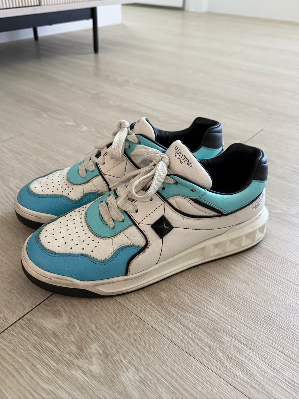 Valentino Kids White & Turquoise Leather Sneakers
